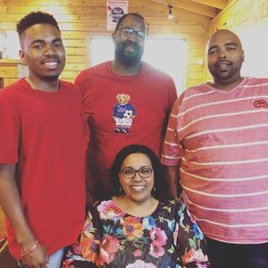 Meet your Posher, Faye